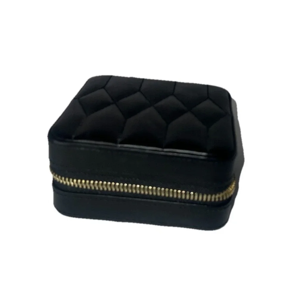 Wolf Caroline 329971 Black Leather Travel Jewelry Case Mirror Compact Zip-Around
